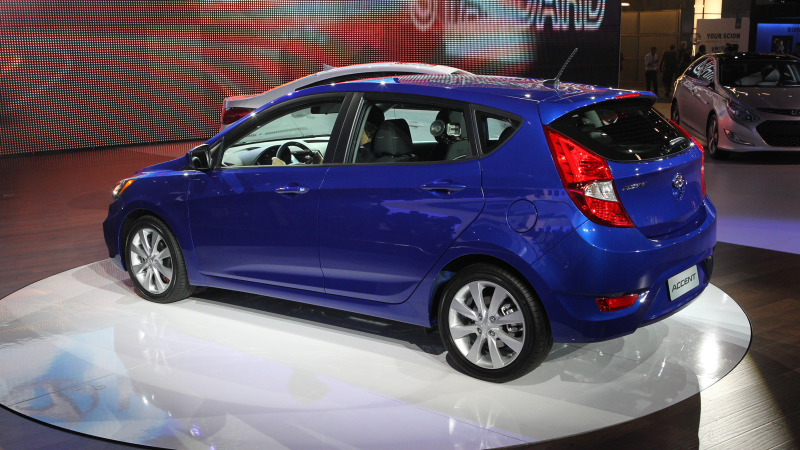 Illustration for article titled 2012 Hyundai Accent is here to give Honda the Fits